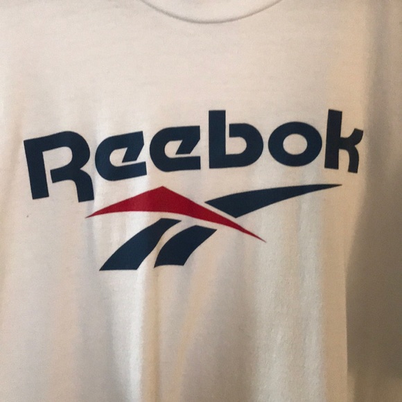 Reebok T-shirt - Picture 2 of 3